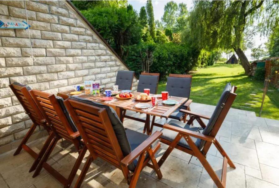 בלטונקראטיה Green Lake House - Private Beach At Balaton מראה חיצוני תמונה